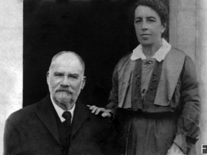 O casal Luiz F. Relvas e Mariana Domiciana de Castro Relvas.