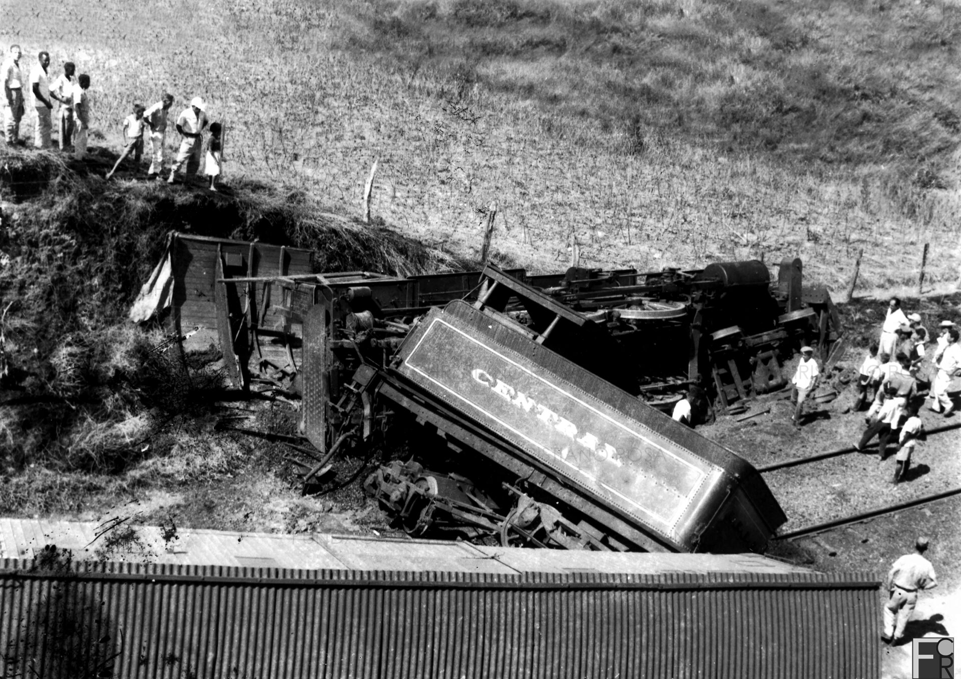 Detalhe de acidente com o "Piqueteiro", na linha Piquete x Lorena das 11h05min do dia 19 de agosto de 1958.