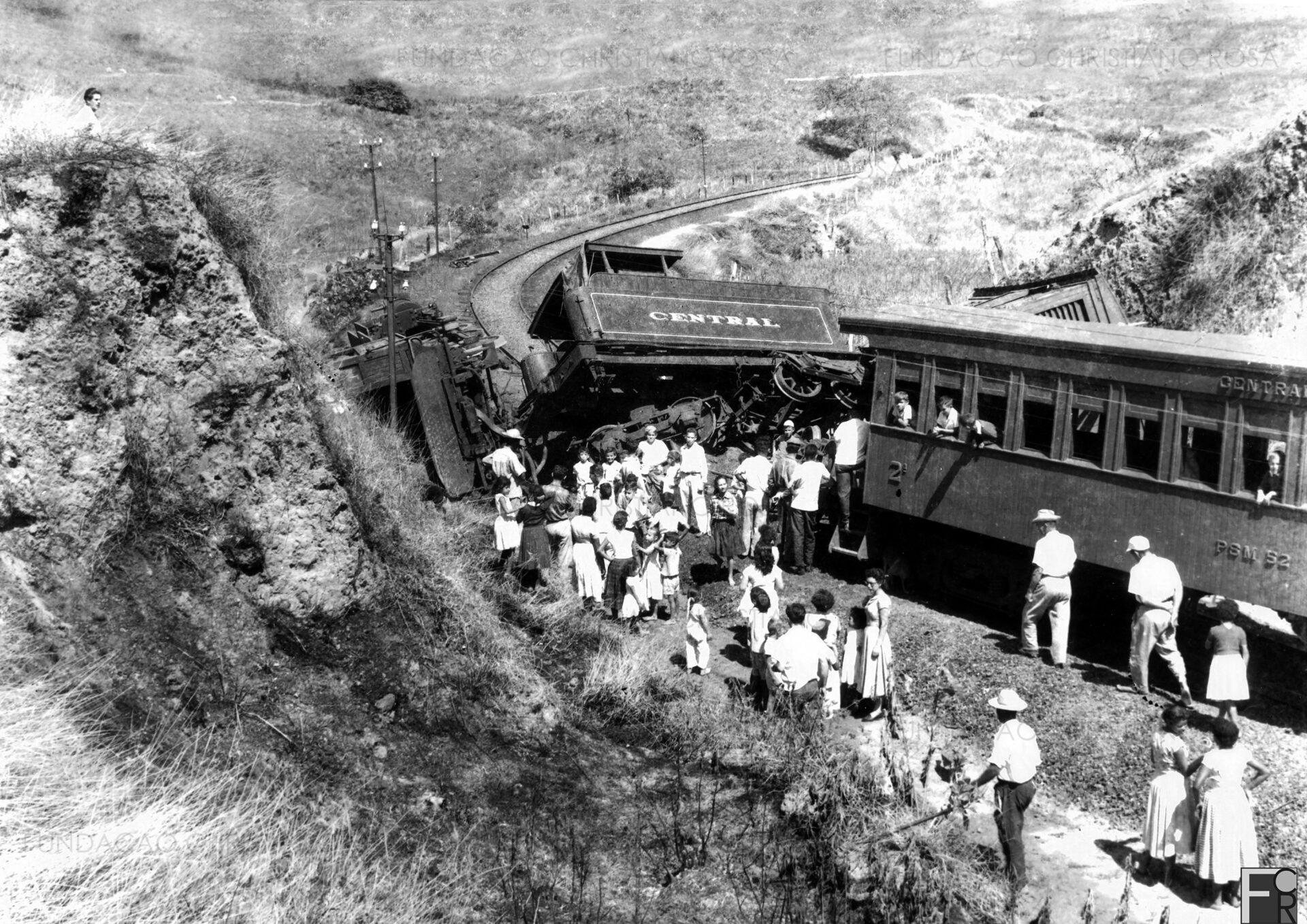 Detalhe de acidente com o "Piqueteiro", na linha Piquete x Lorena das 11h05min do dia 19 de agosto de 1958.