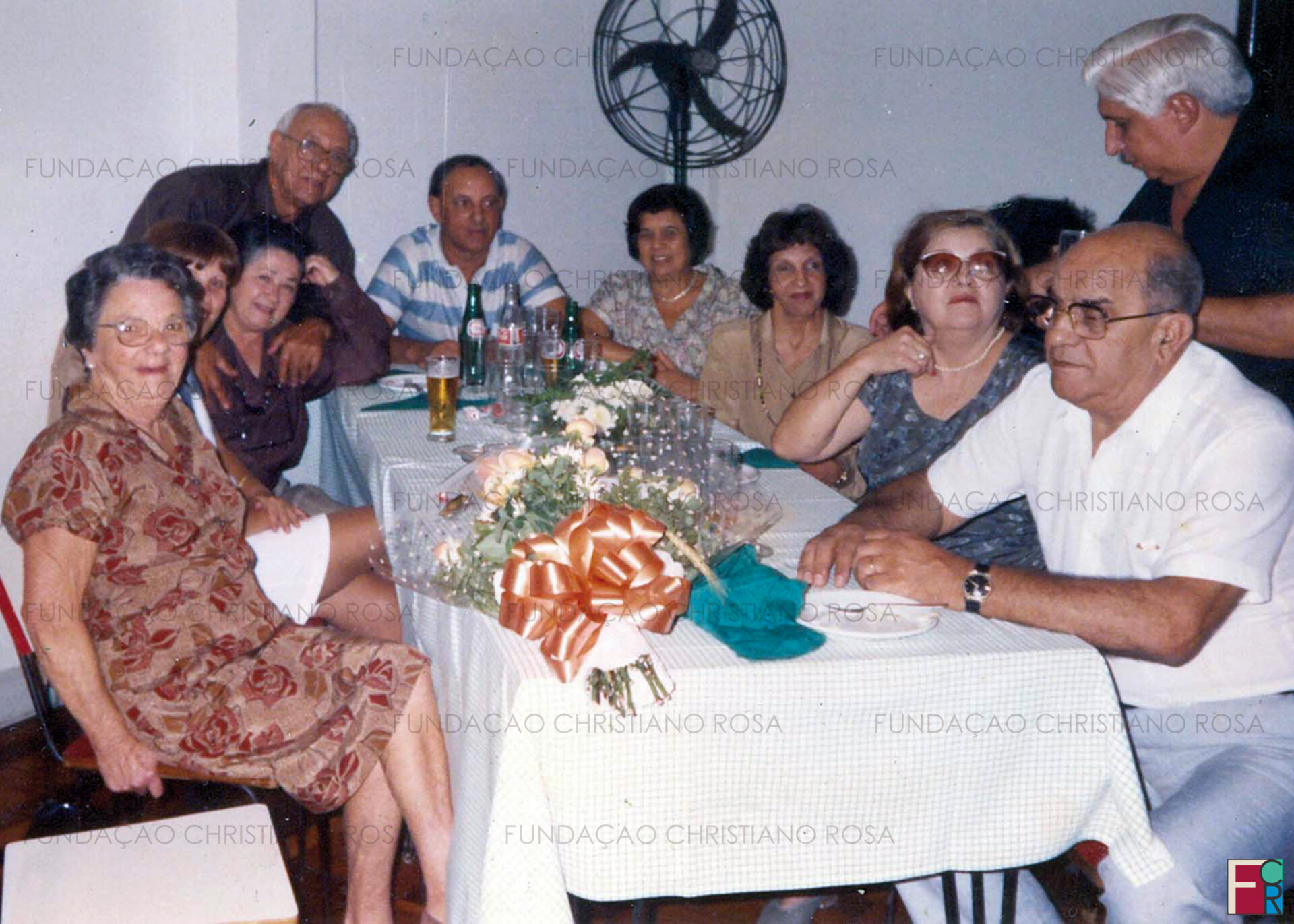 Amigos reunidos na Cantina Pérus.