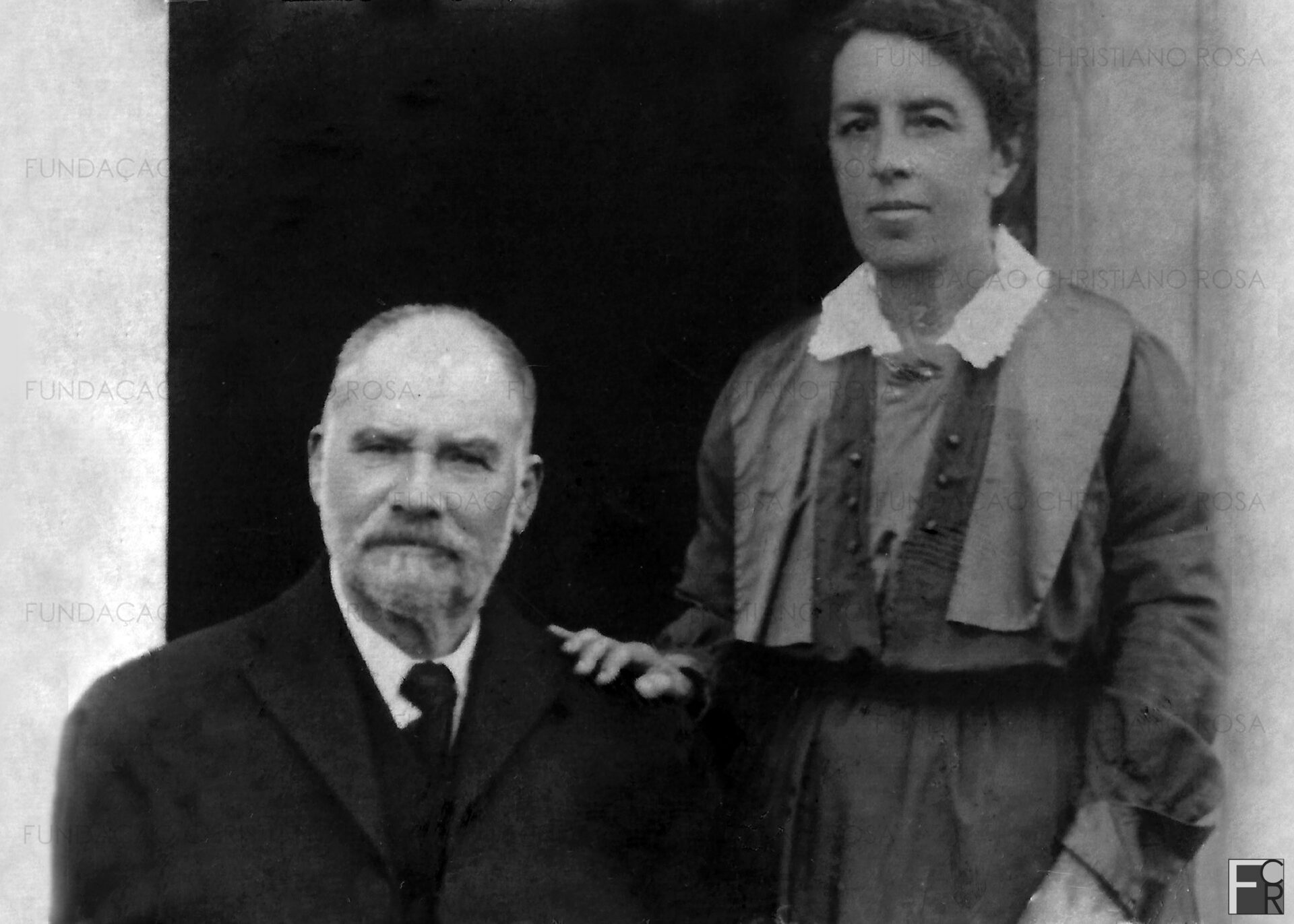 O casal Luiz F. Relvas e Mariana Domiciana de Castro Relvas.