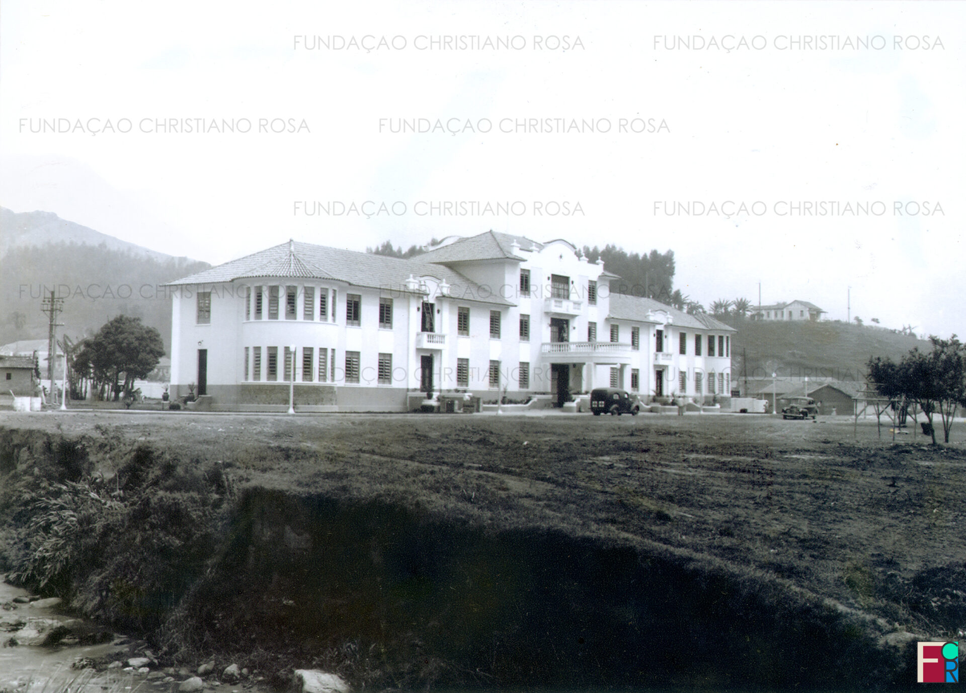 Majestoso Hospital da FPV, em 28 de agosto de 1948 com a presença do Presidente da República, Eurico Gaspar Dutra.