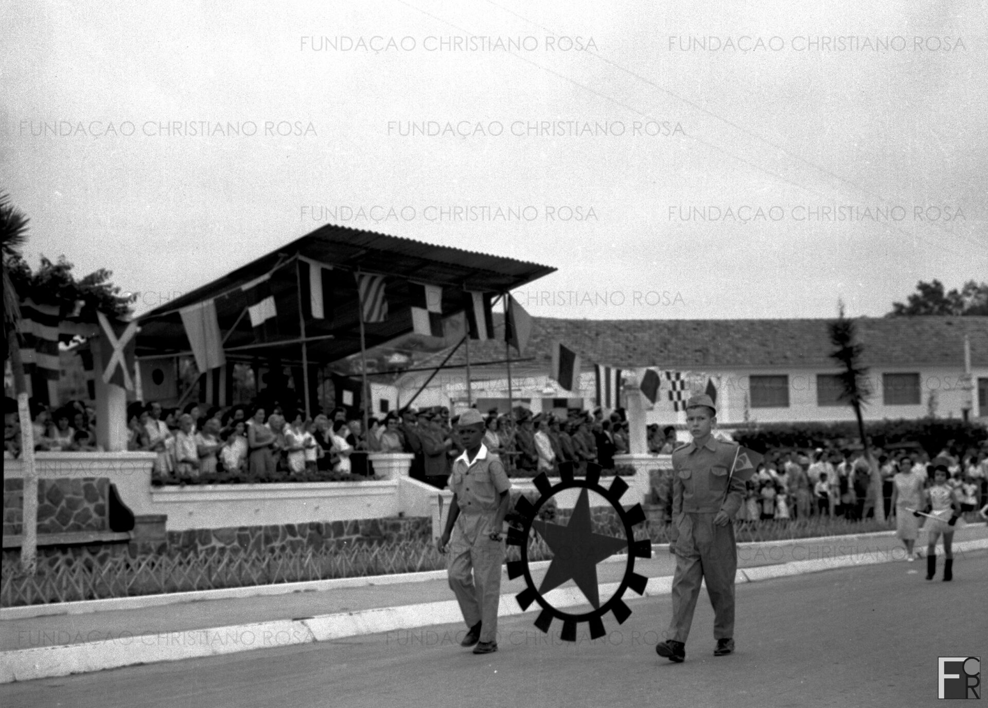 Desfile comemorativo do Cinquentenário da FPV, em 15 de março de 1959.