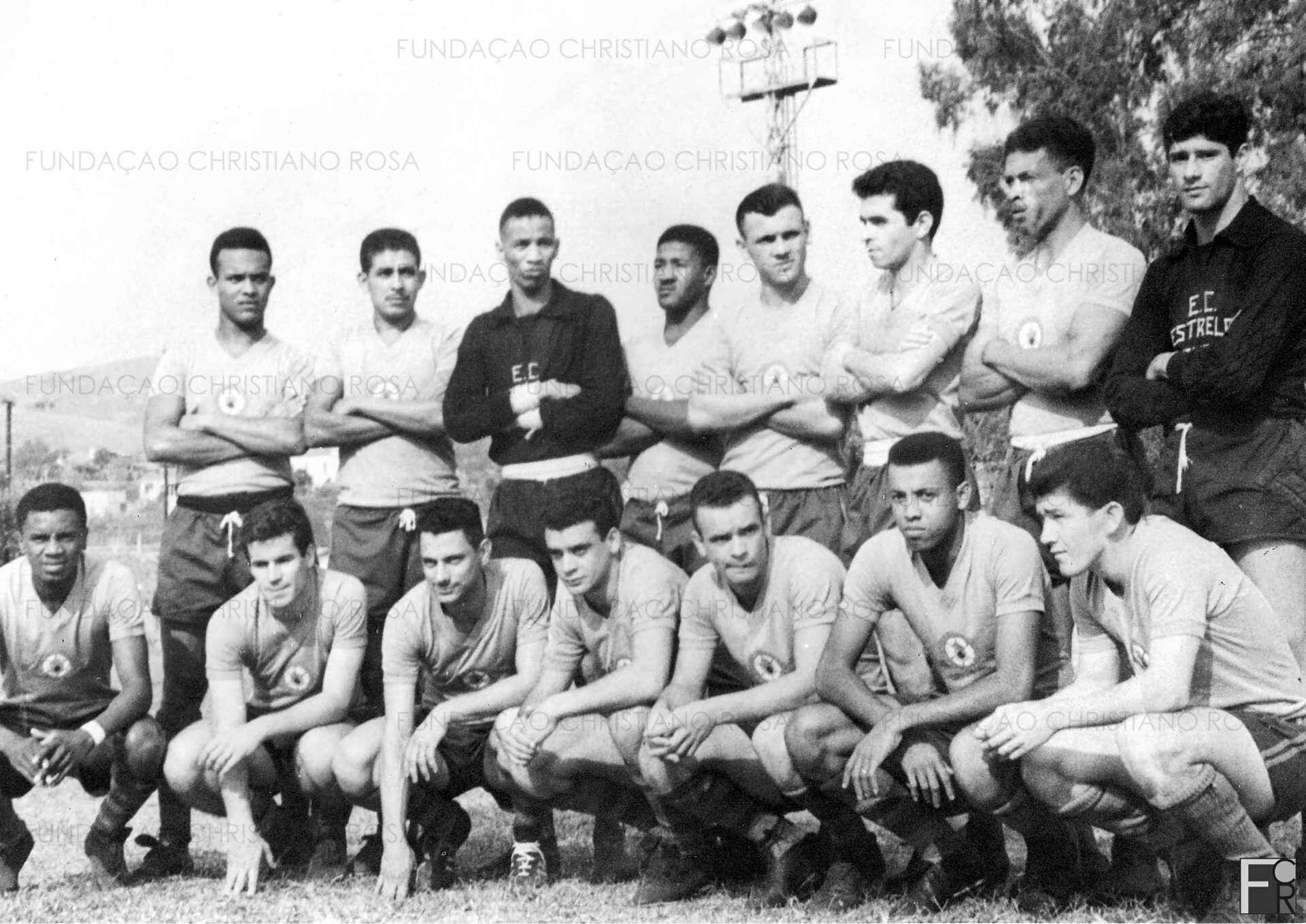 Time do Estrela Futebol Clube: Em pé, da E/D: Daniel, Barbará, Goulart, Batista, Didi, Ney, Ademar e Celso Torino. Agachados, da E/D: Mário, Ely, Ivo, Ivan, Hilton, Pingo e Geninho.