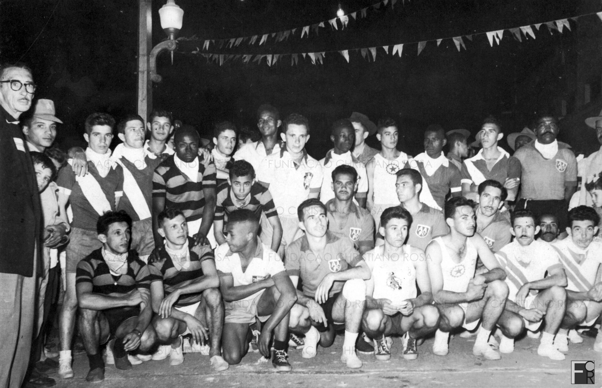 “Corrida de São João”, com partida da Praça Duque de Caxias. Foto de 24 de Junho de 1956.