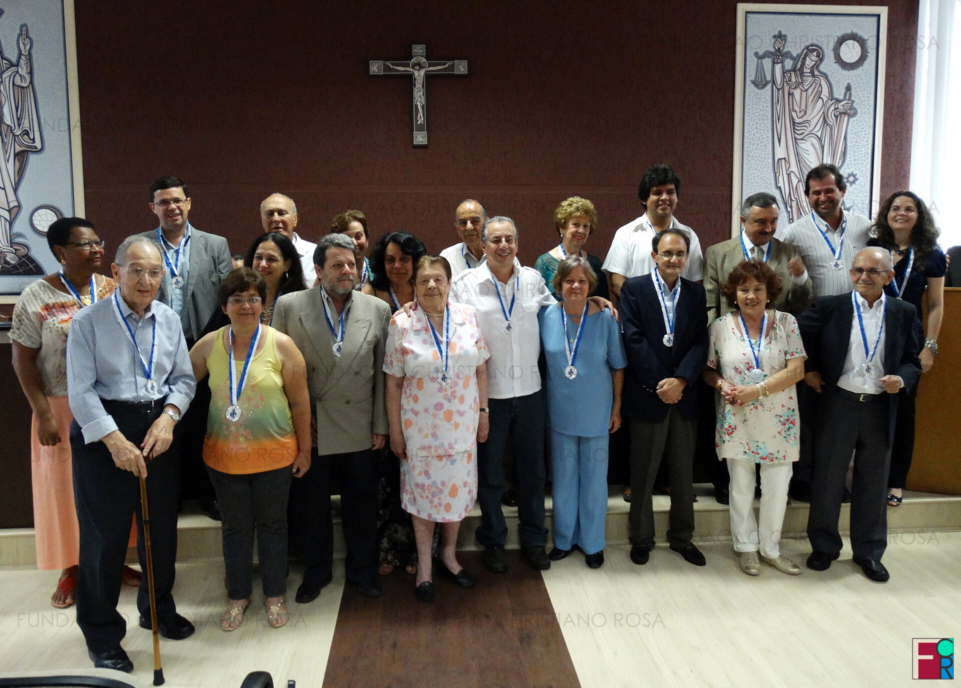 Reunião que celebrou os 40 anos do Instituto de Estudos Valeparaibanos, em 2013.