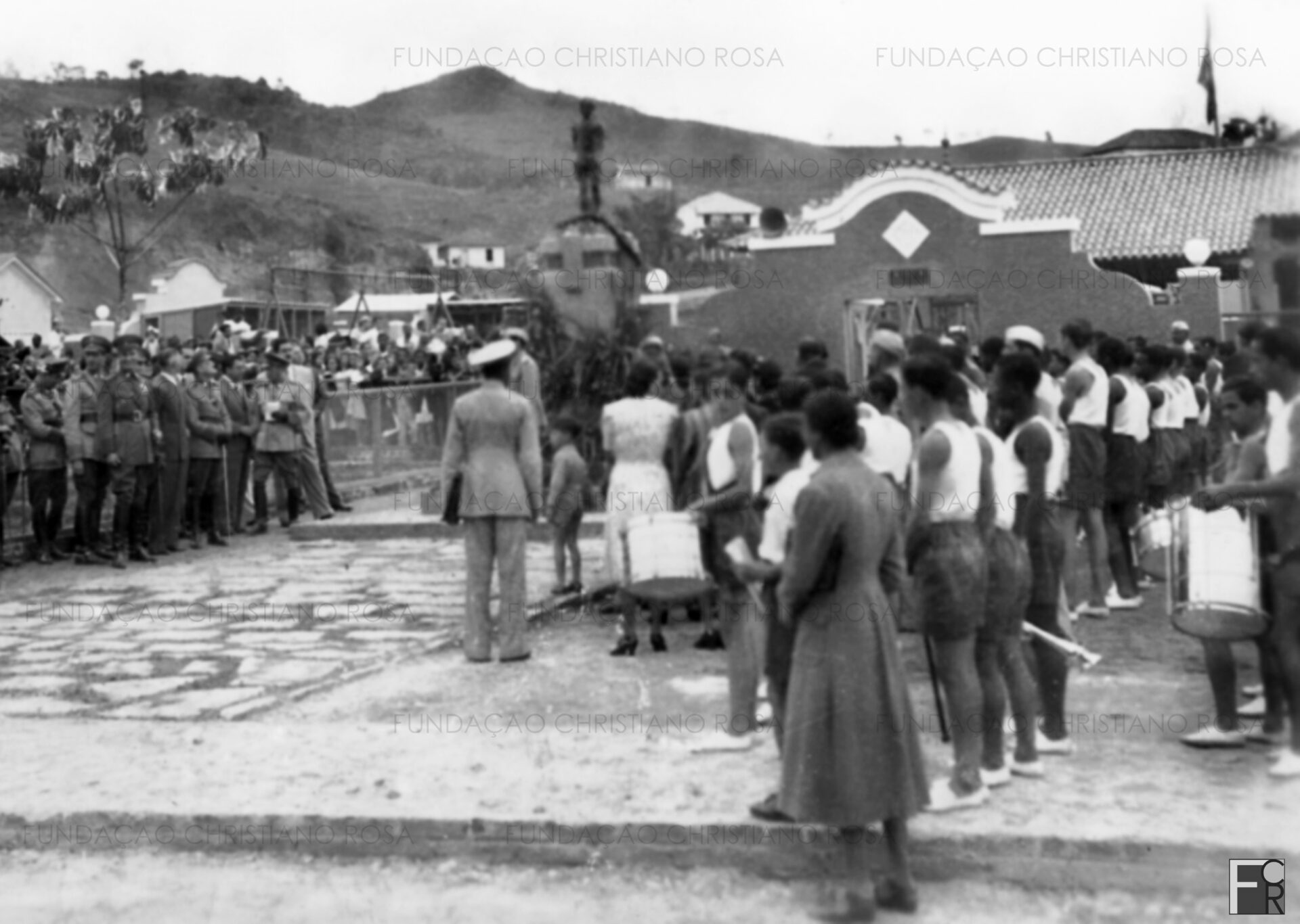 Inauguração do Parque Felisbina Rosa, em 25/08/1.941, em Piquete, SP.
