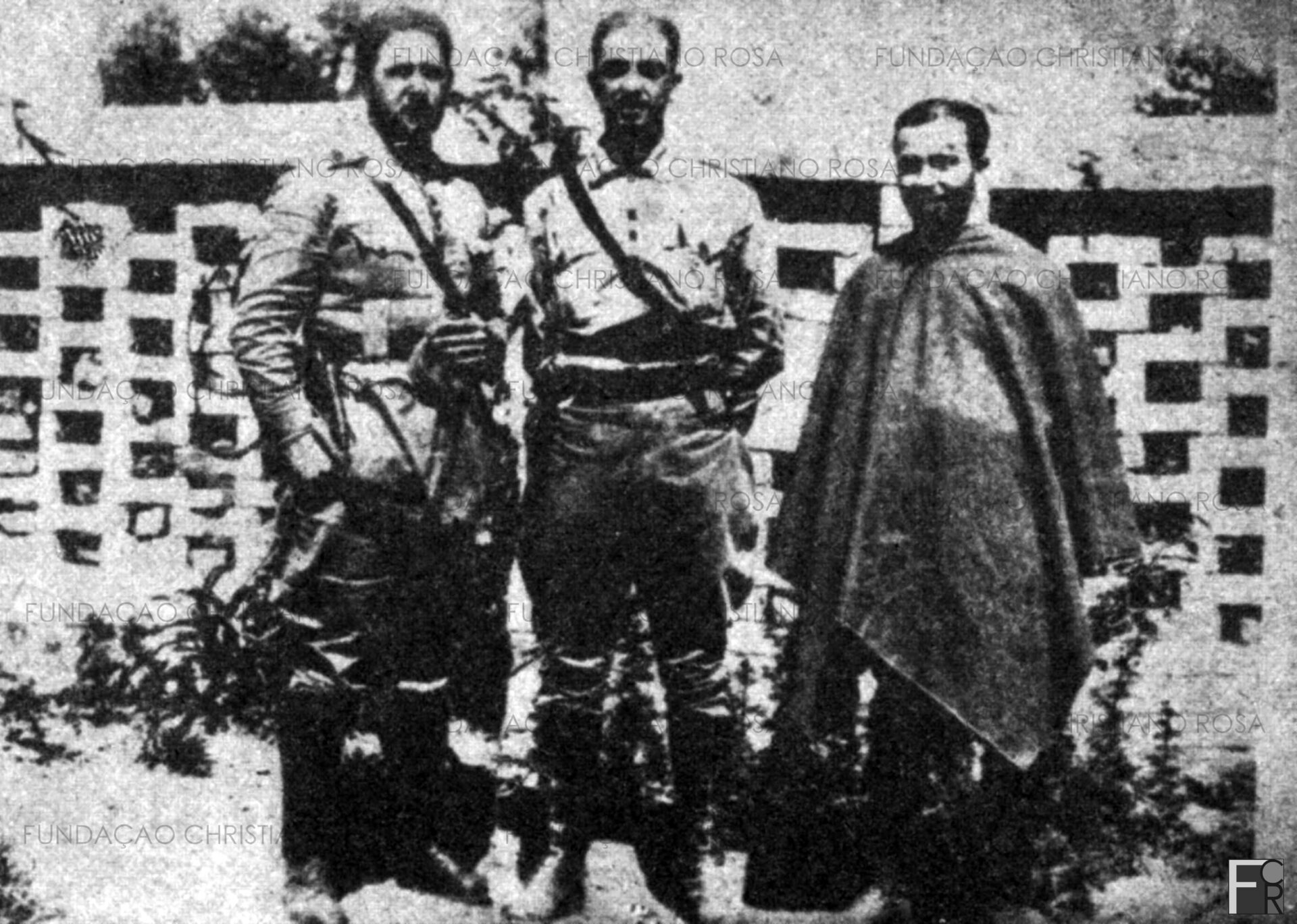 Durante a Revolução de 1932 em Piquete, o oficial médico, Adhemar de Barros, mais tarde interventor e governador do estado de São Paulo.