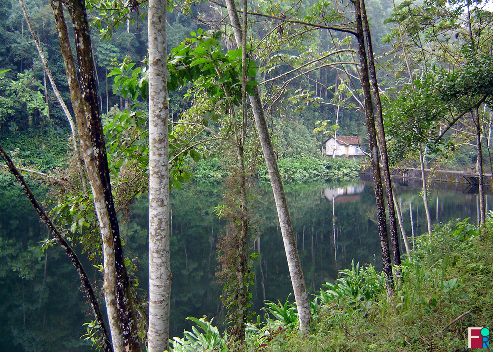 Represa Marechal Argollo, no interior da Fábrica Presidente Vargas, em Piquete/SP.