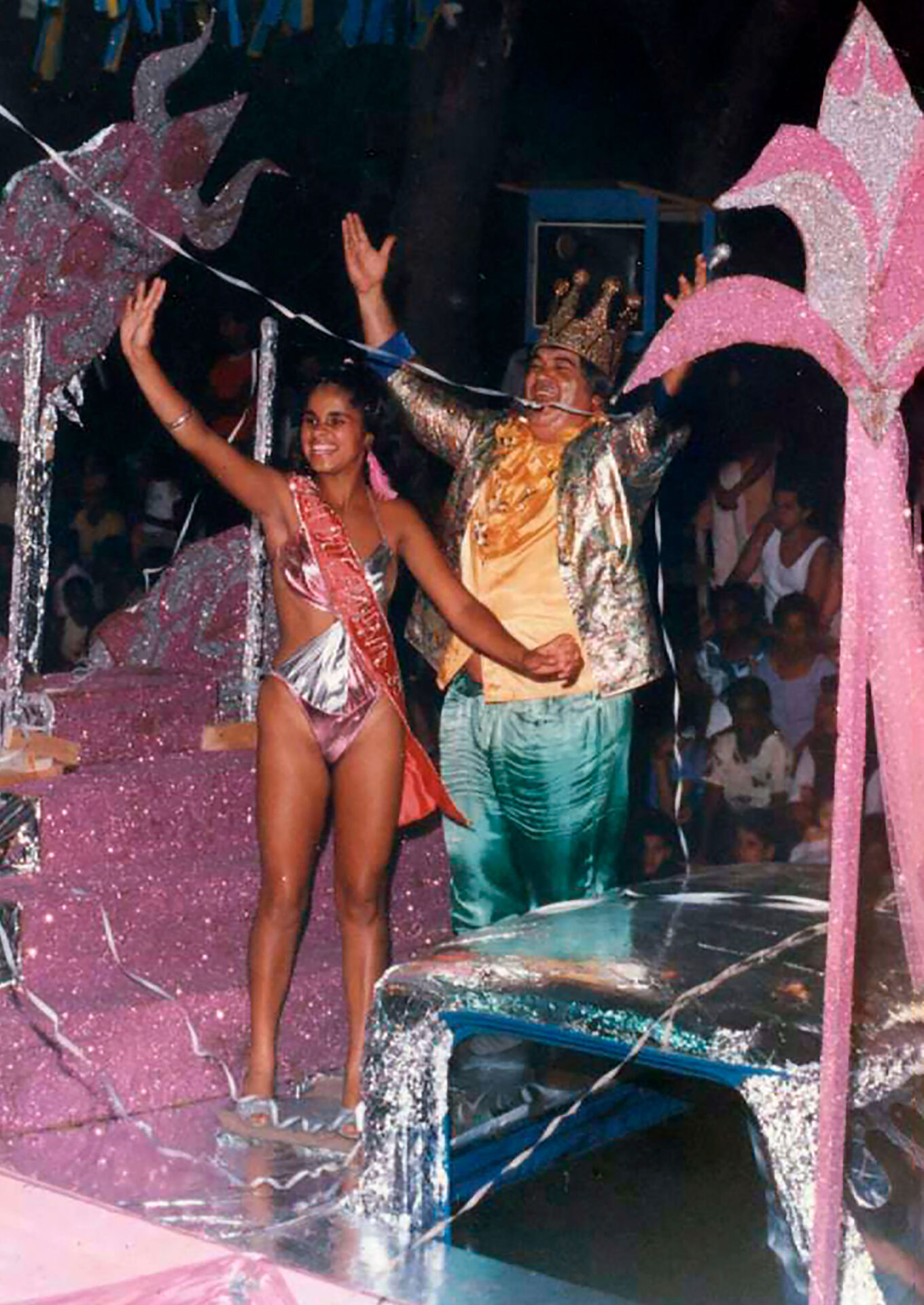 Carnaval de 1985, em Piquete, SP. Rei Momo, Capistrano, e a Rainha do Carnaval, Agripina.