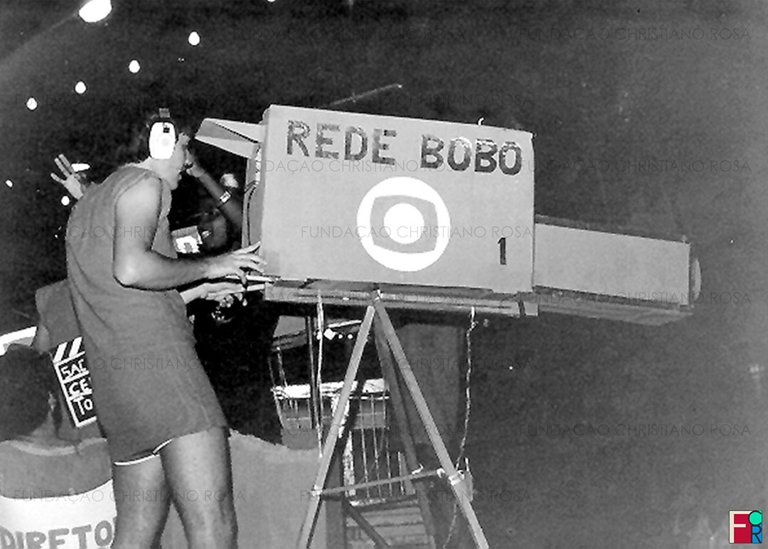 Bloco "Sacão", no Carnaval de Piquete/SP, na década de 1980.